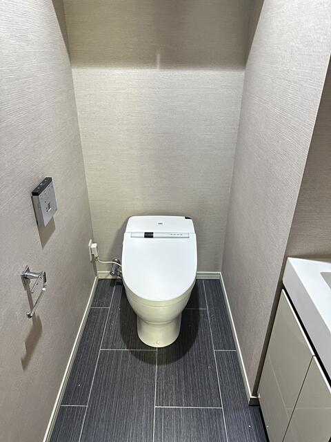 203号室 6