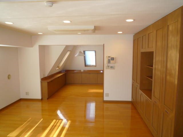 801号室 3