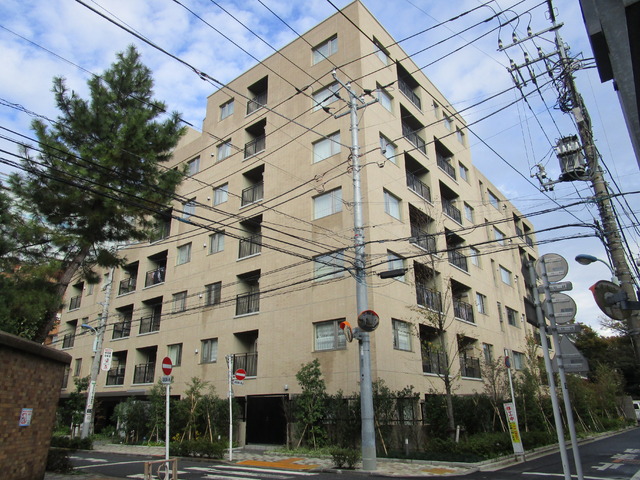 506号室 3