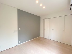 102号室 8
