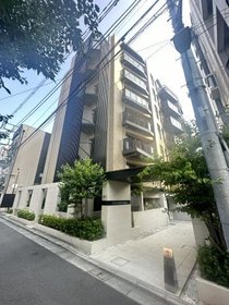プレシス都立大学