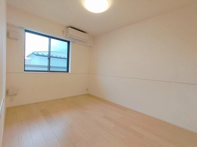 306号室 3