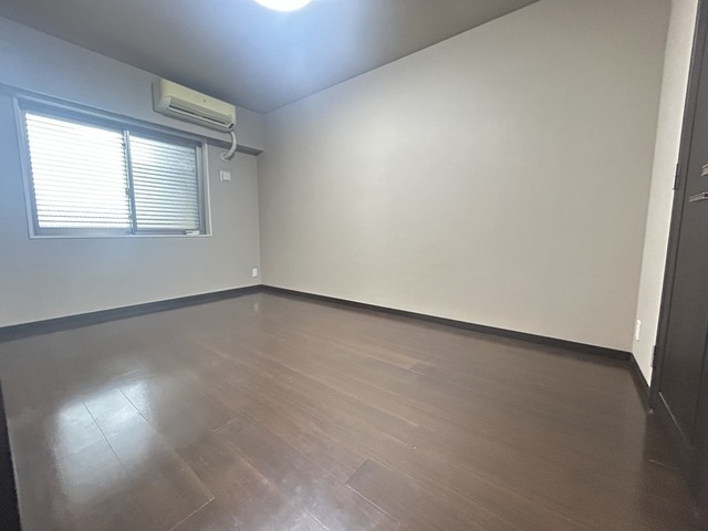 403号室 7