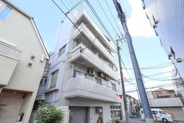 201号室 9