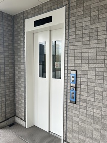 新御茶ノ水アーバントリニティ 4
