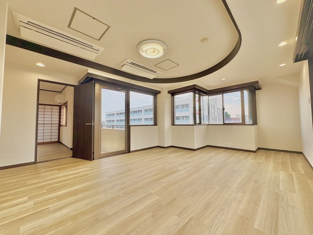 501号室 3