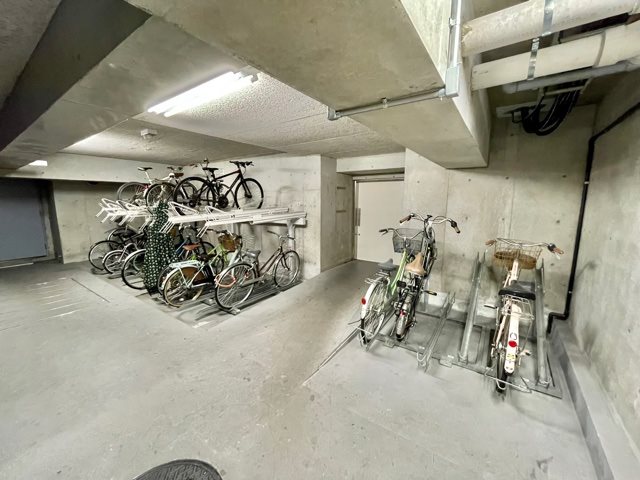 1005号室 4