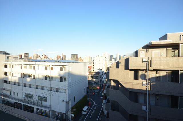 601号室 9