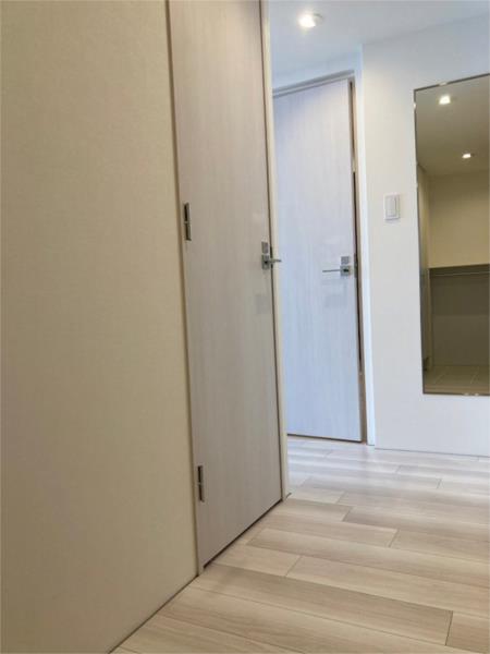 203号室 7