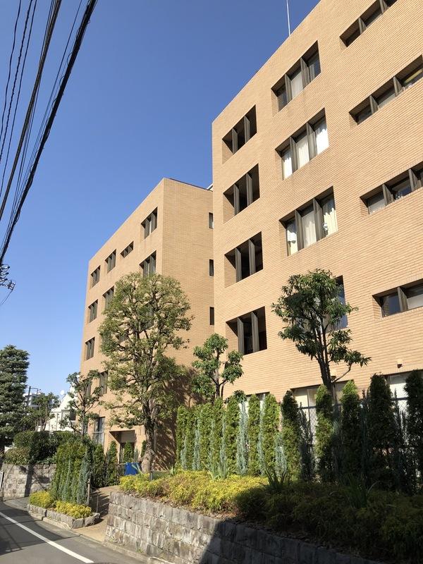 502号室 9