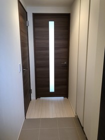 702号室 6
