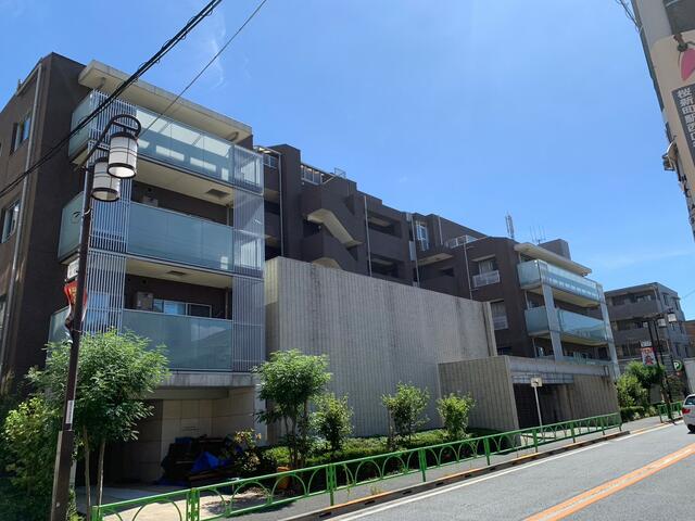 305号室 9