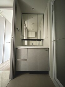 802号室 6