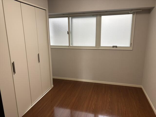 302号室 7