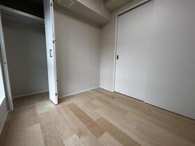 505号室 7