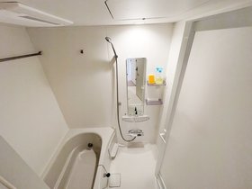 601号室 8