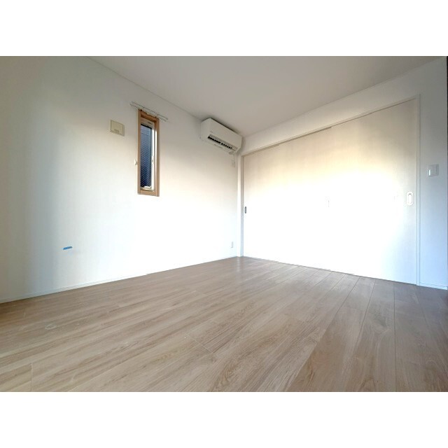 103号室 6
